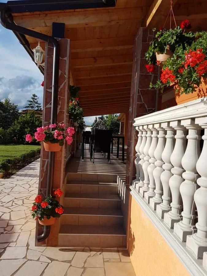 Villa Nikolina Medulin Exteriér fotografie
